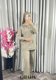 Ensemble survêtement en beige