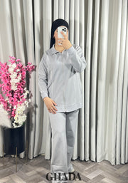 Ensemble survêtement en gris