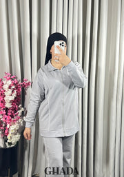 Ensemble survêtement en gris