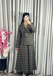 Ensemble veste et jupe à carreaux