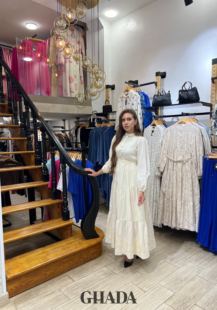 Robe brodée