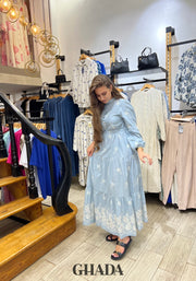 Robe brodée