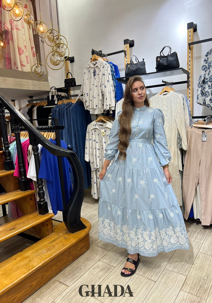 Robe brodée
