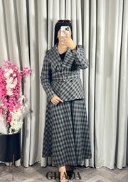 Ensemble veste et jupe à carreaux