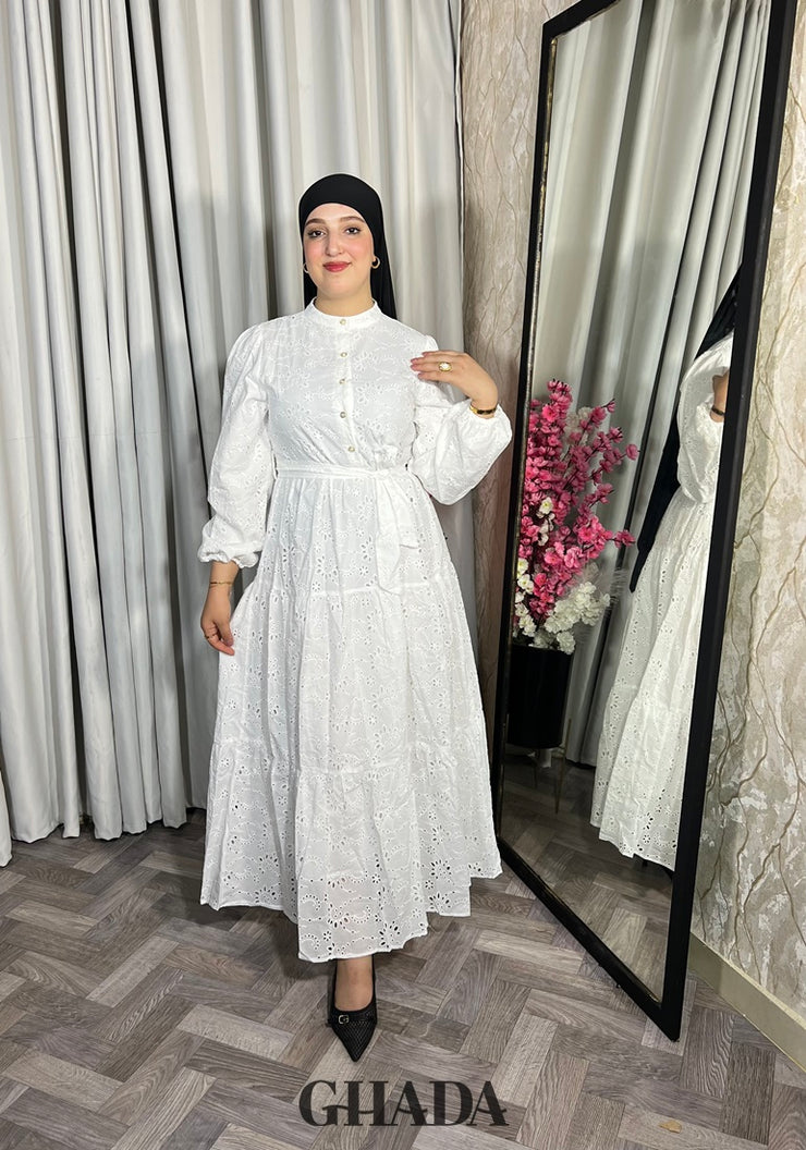 Robe brodée