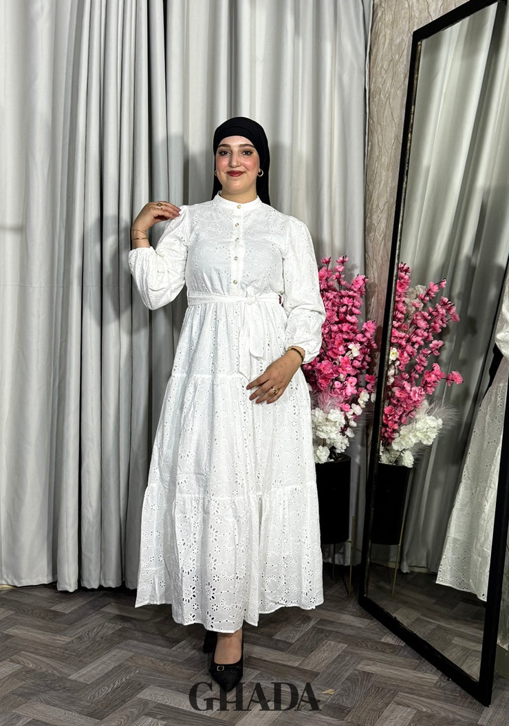 Robe brodée