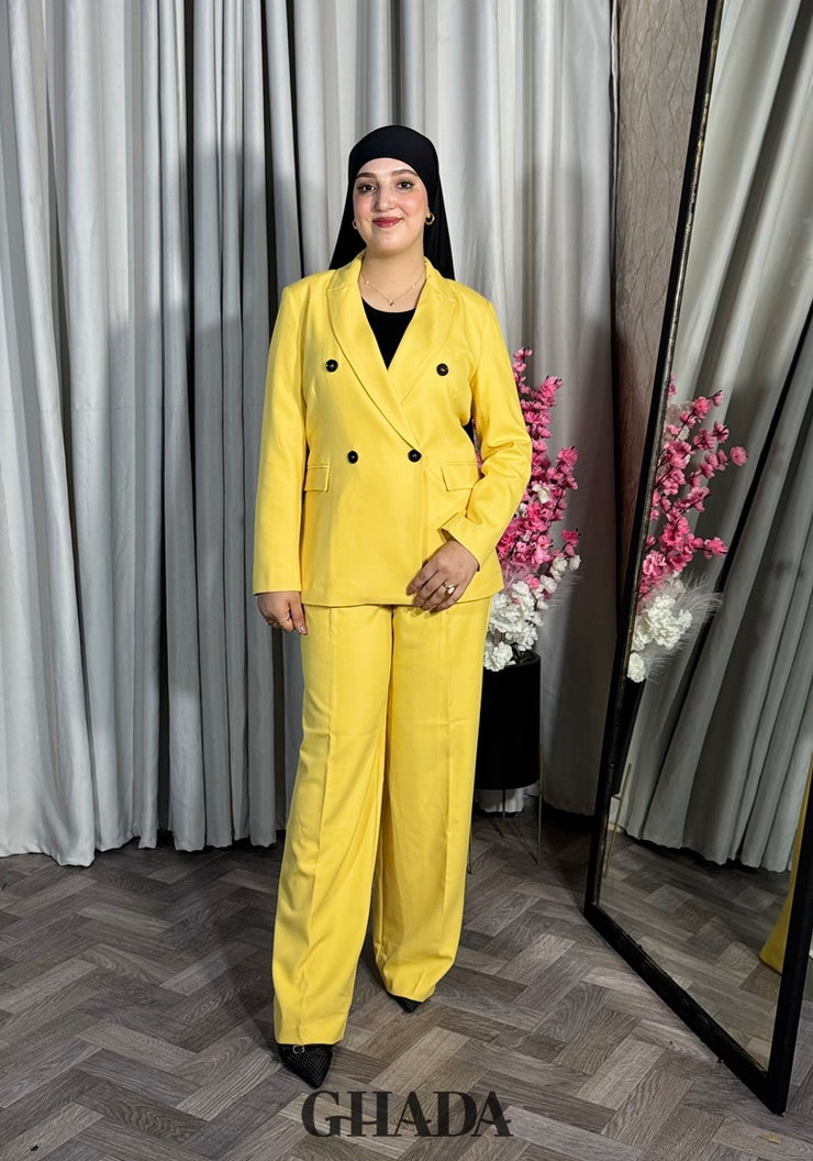 Ensemble tailleur en jaune