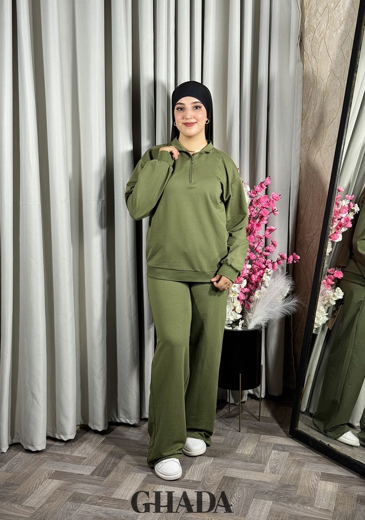 Ensemble survêtement en vert kaki