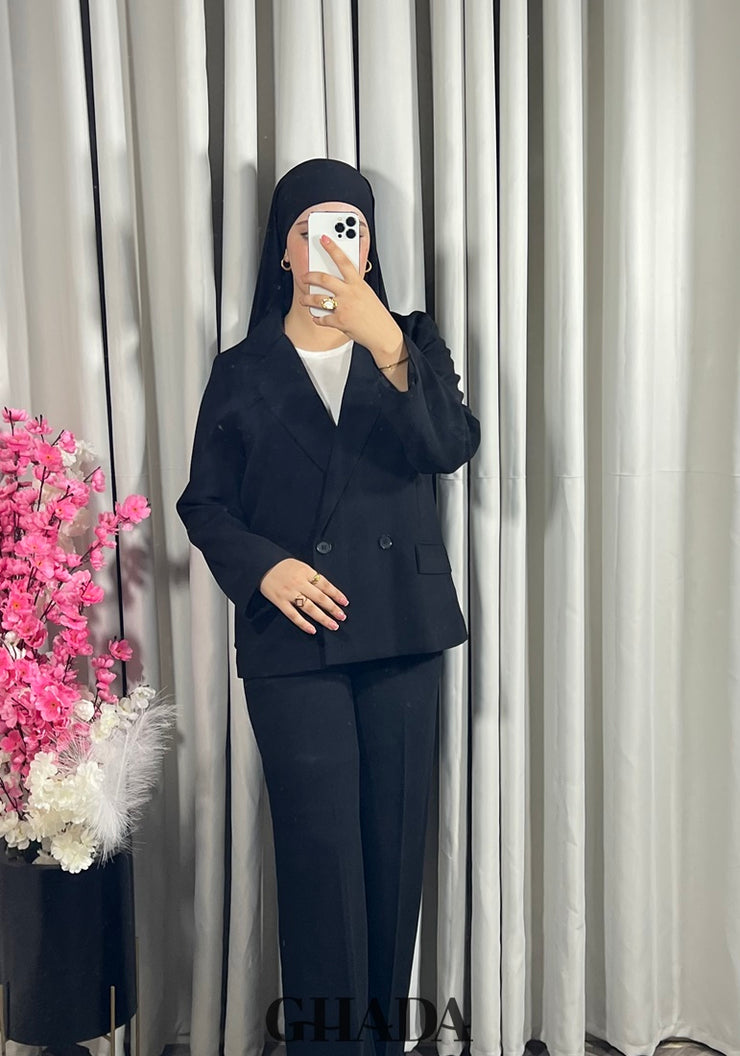 Veste courte en noir