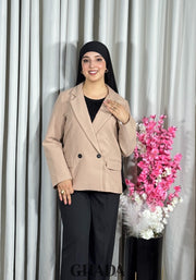 Veste courte en beige sable