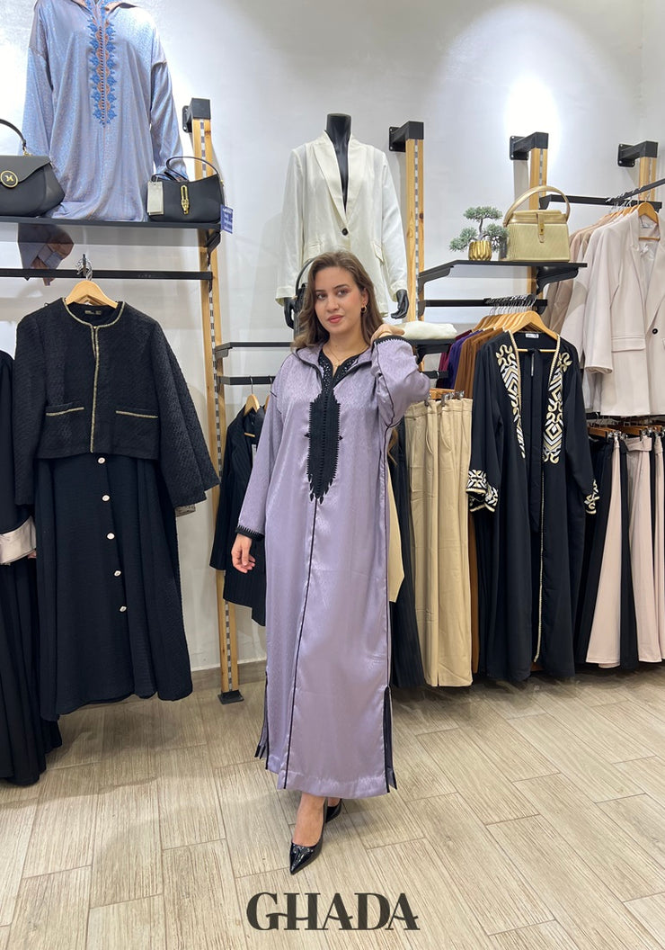 Djellaba traditionnelle avec Qmiss