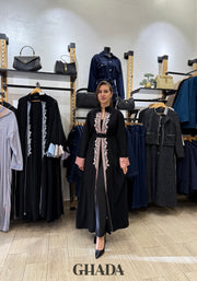 Abaya avec broderie