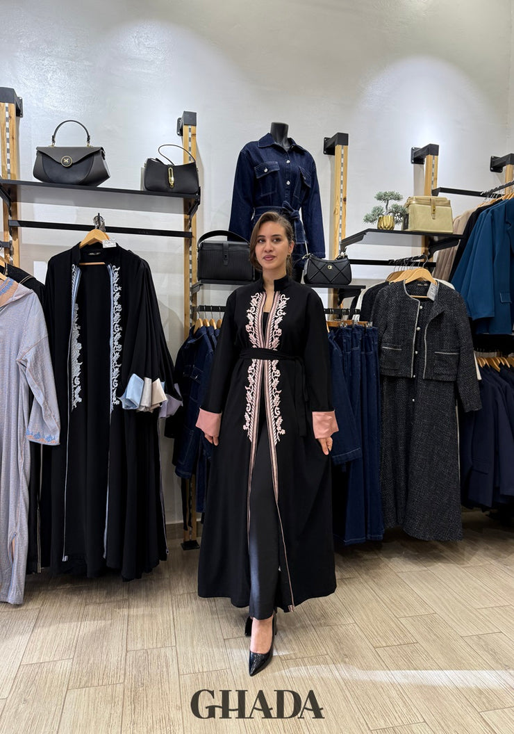 Abaya avec broderie