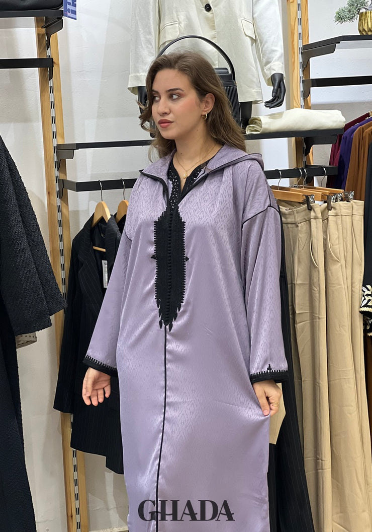 Djellaba traditionnelle avec Qmiss