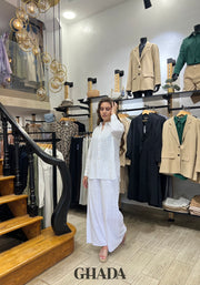 Ensemble brodé en blanc