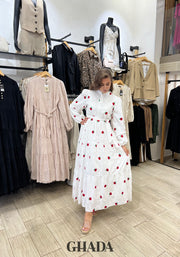 Robe brodée à motif