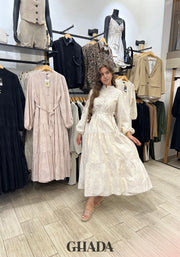 Robe brodée