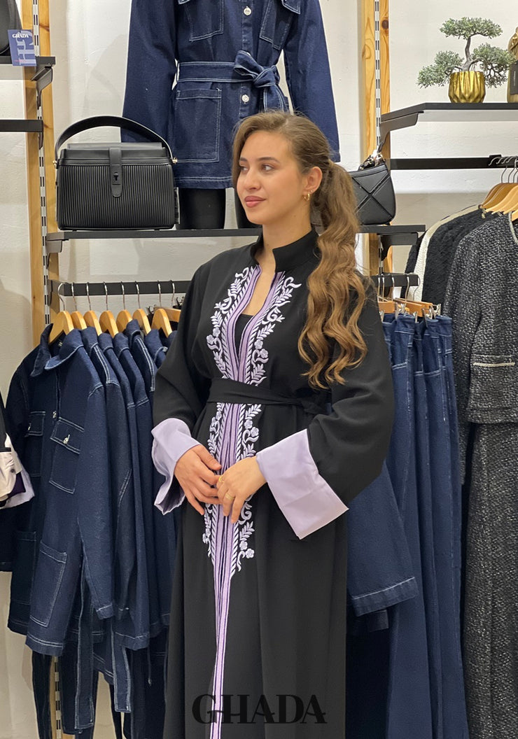 Abaya avec broderie