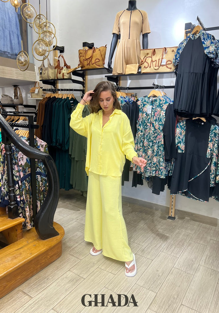 Ensemble en crepe jaune