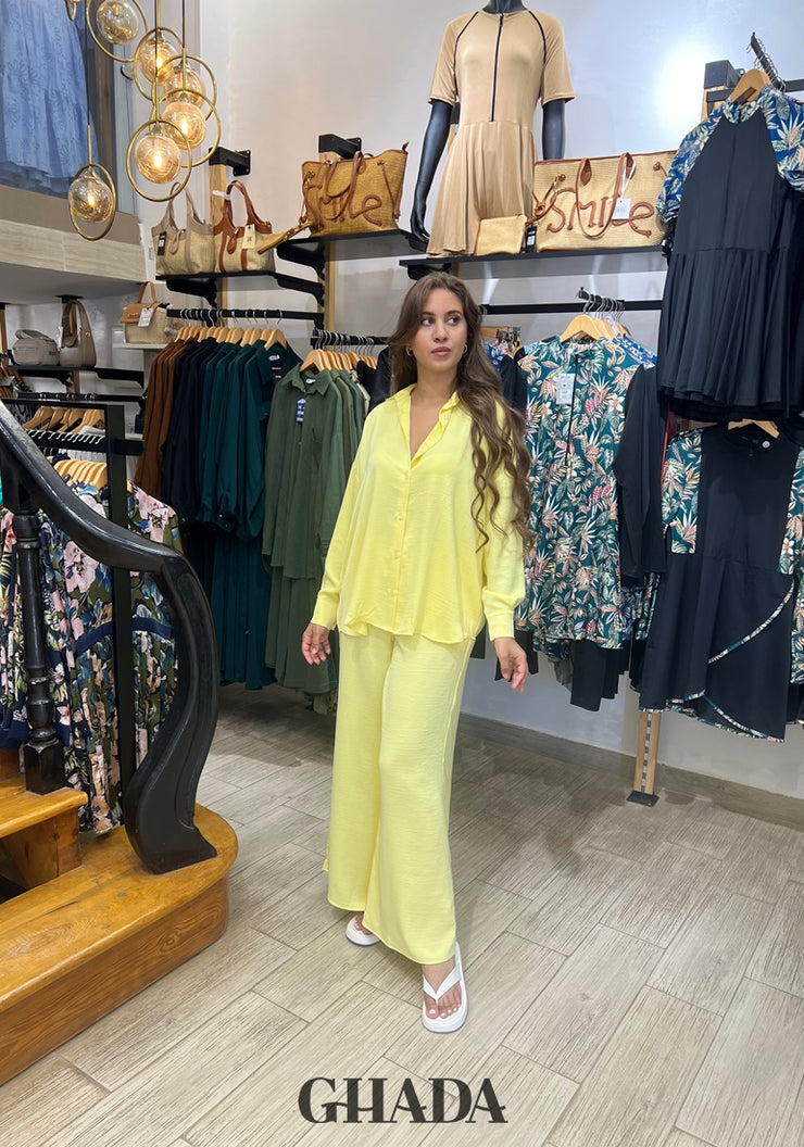 Ensemble en crepe jaune