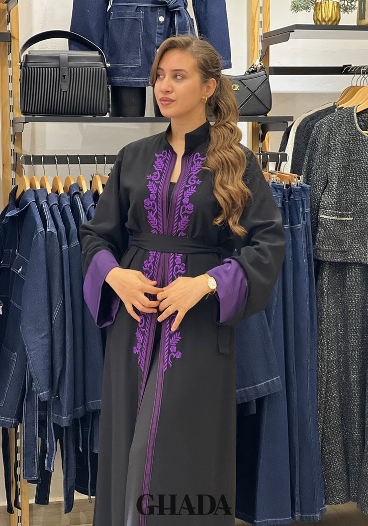 Abaya avec broderie
