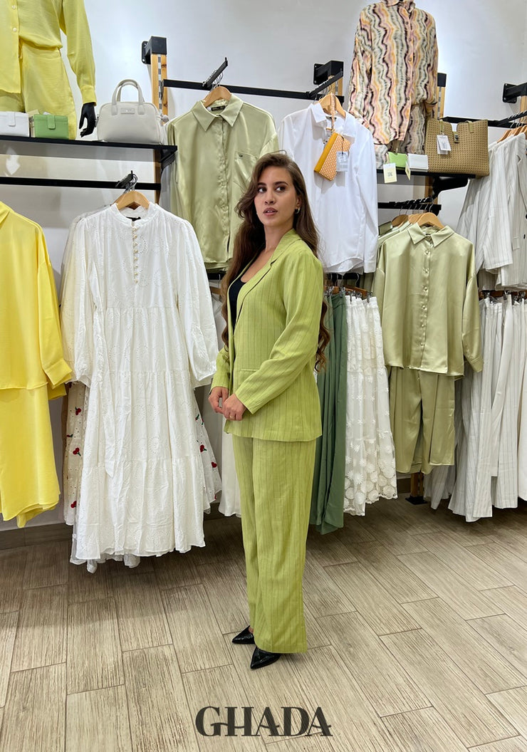Ensemble tailleur en lin à rayures
