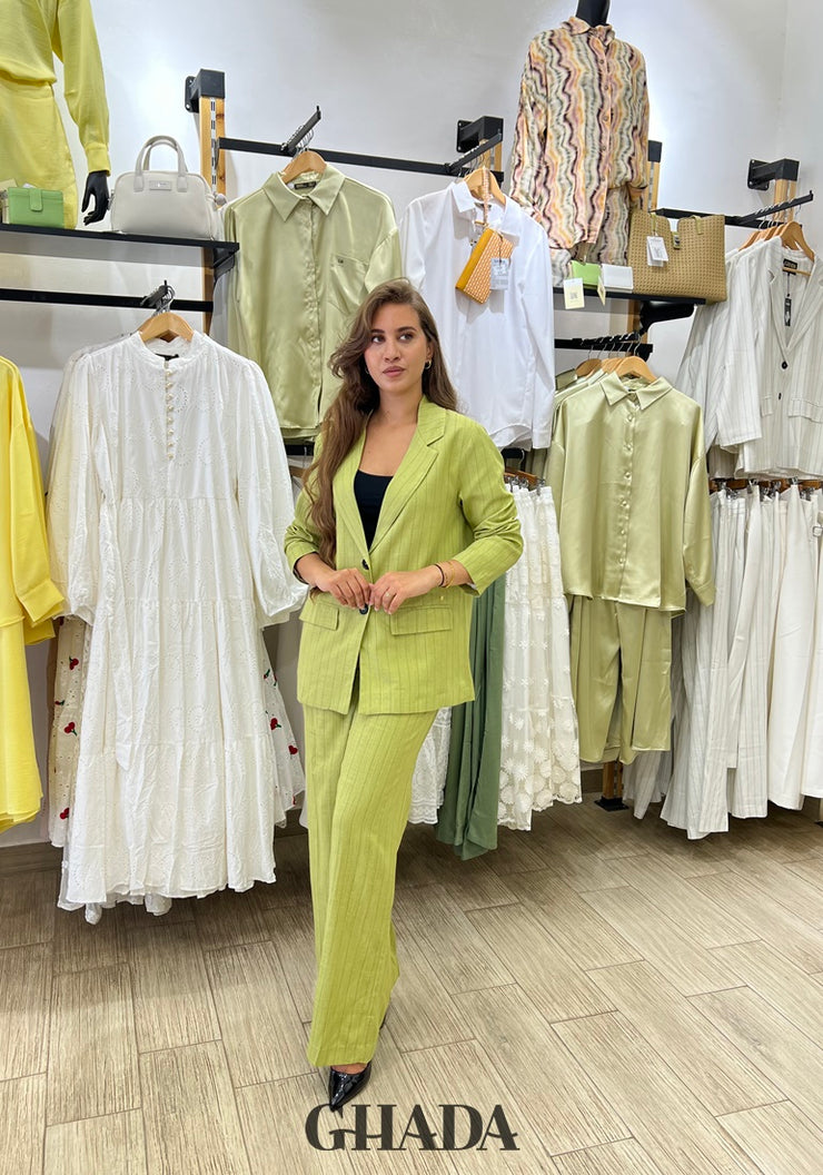 Ensemble tailleur en lin à rayures