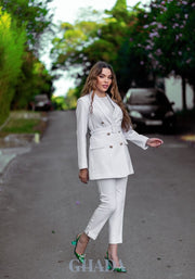 ensemble tailleur en blanc