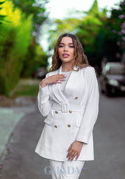 ensemble tailleur en blanc