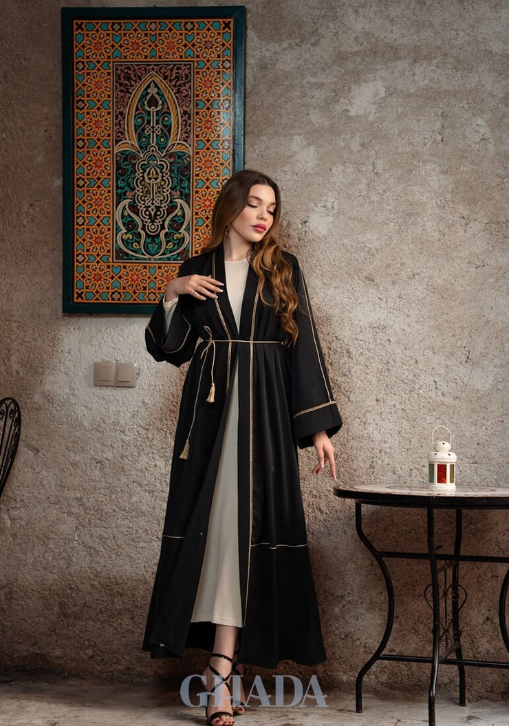 Abaya noir avec sfifa traditionnelle