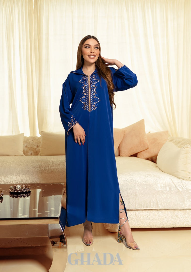 Djellaba crepe en bleu roi avec broderie de skalli