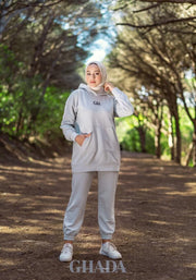 Ensemble hoodie et pantalon en gris