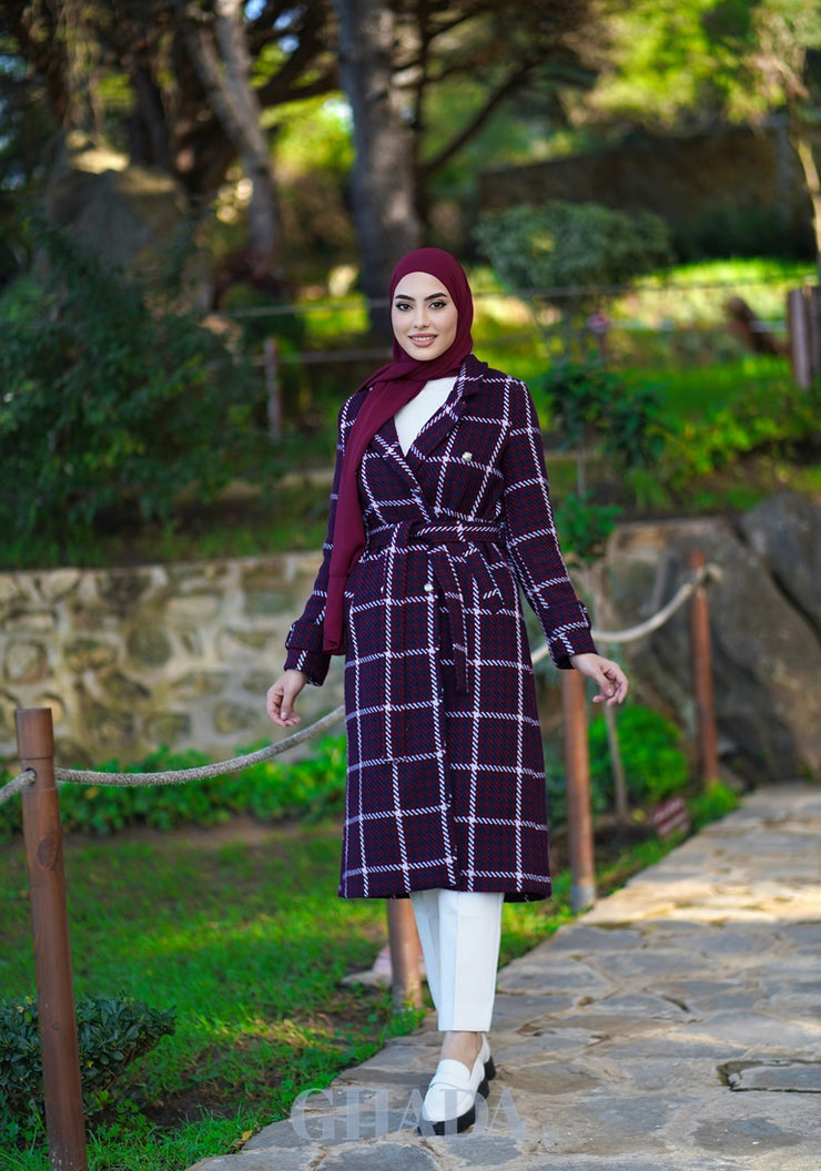 Manteau long double boutonnage en bordeaux