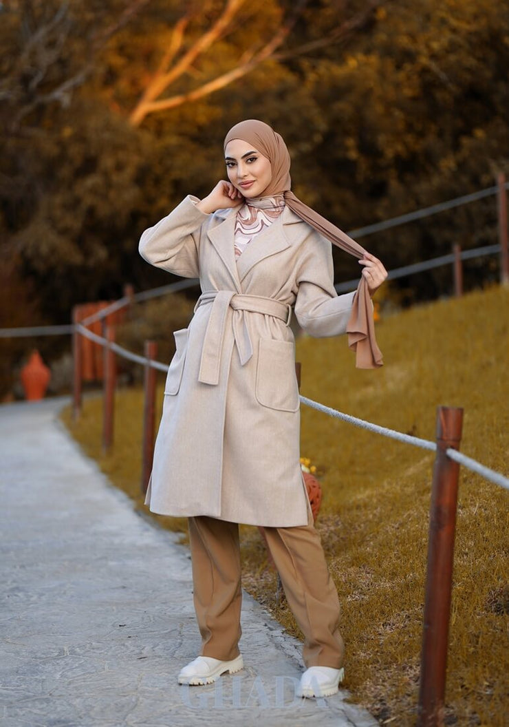 Manteau over size beige clair avec ceinture