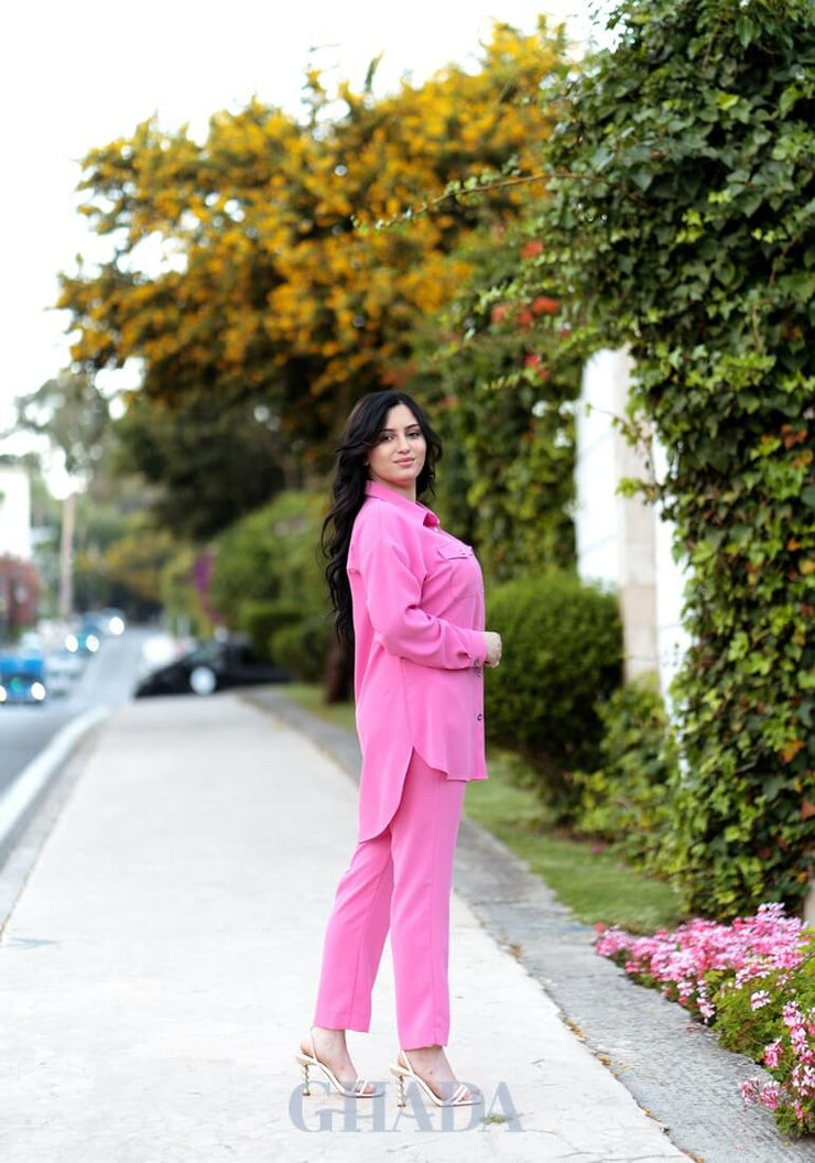 Ensemble chemisier et pantalon en rose indien