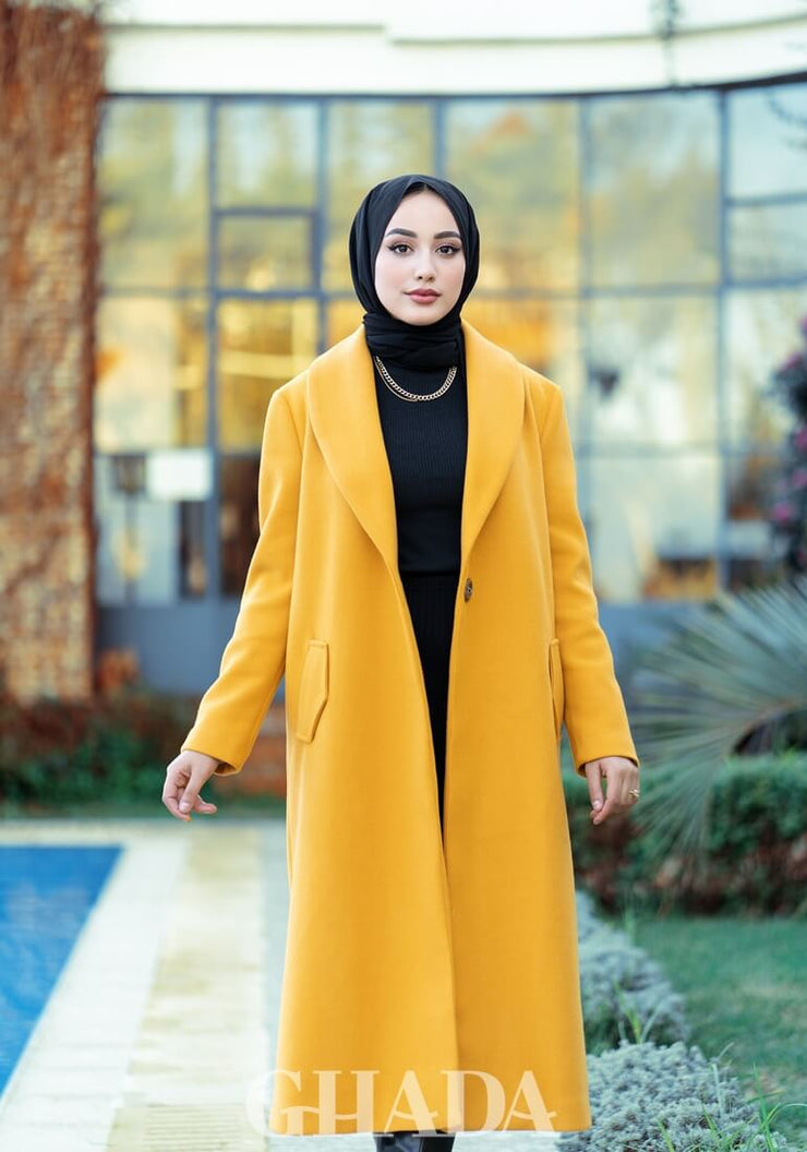 Manteau long double boutonnage en jaune moutarde