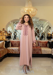 Djellaba en Broderie - Façon Maalem en rose bebe